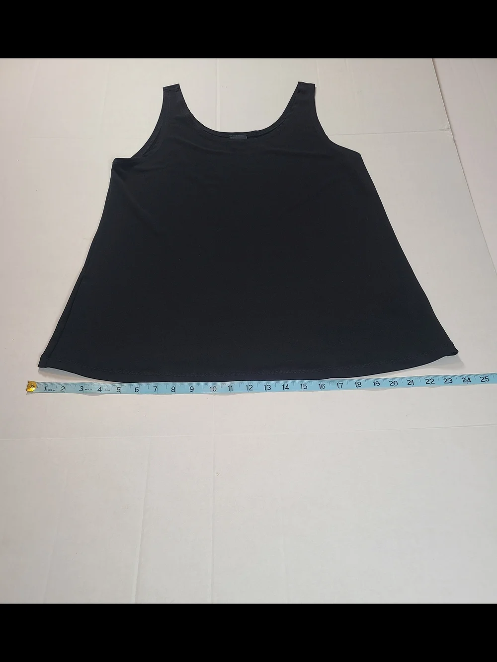 Lisa Bayne Medium Stylish Classic Black Women's Scoop Tank Top
